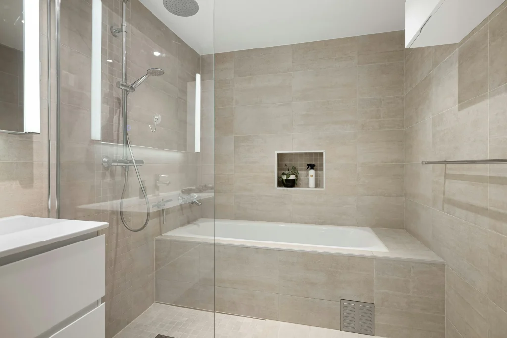 Shower and Tub Installation Los Angeles County